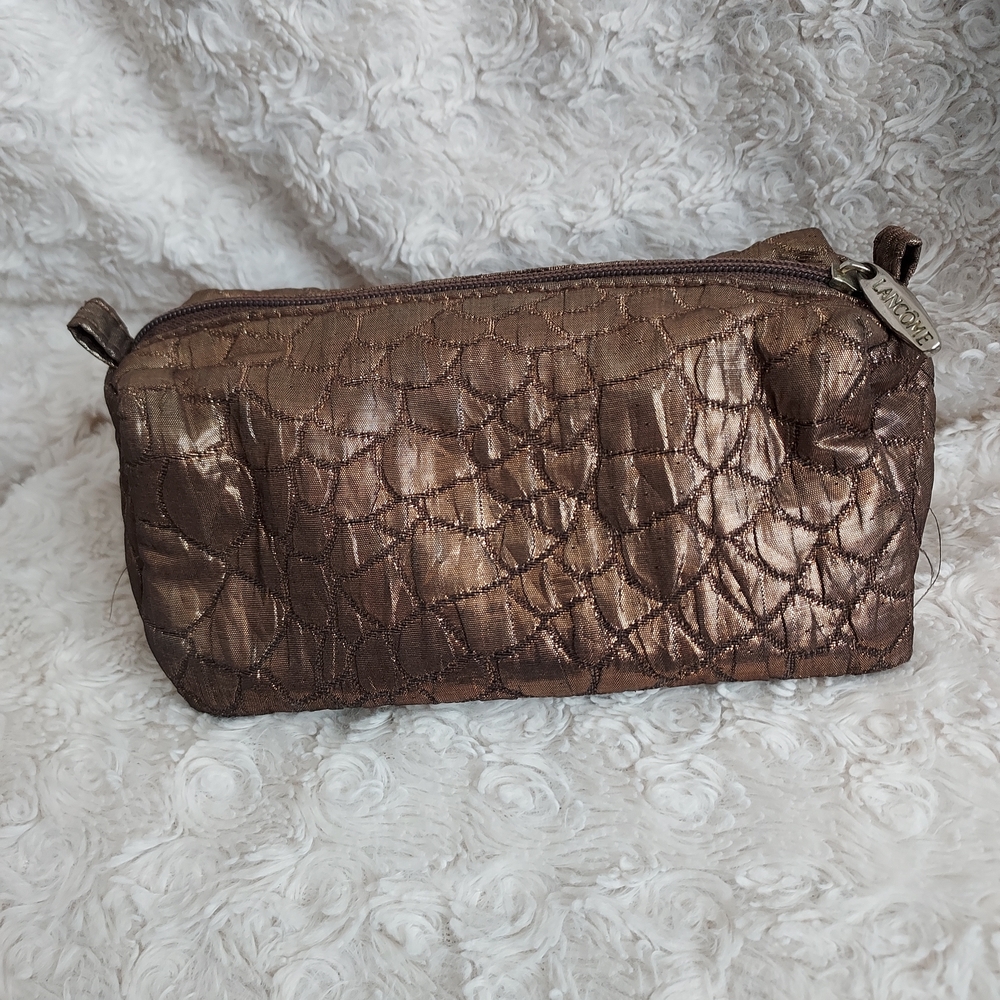 Chic Lancome Bronze Brown Quilted Textured Cosmetic Makeup Travel Bag Metallic